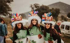 El Carnaval Zorrero volverá a llenar de disfraces, gastronomía y 'gallos' la dehesa de Esparragosa de la Serena