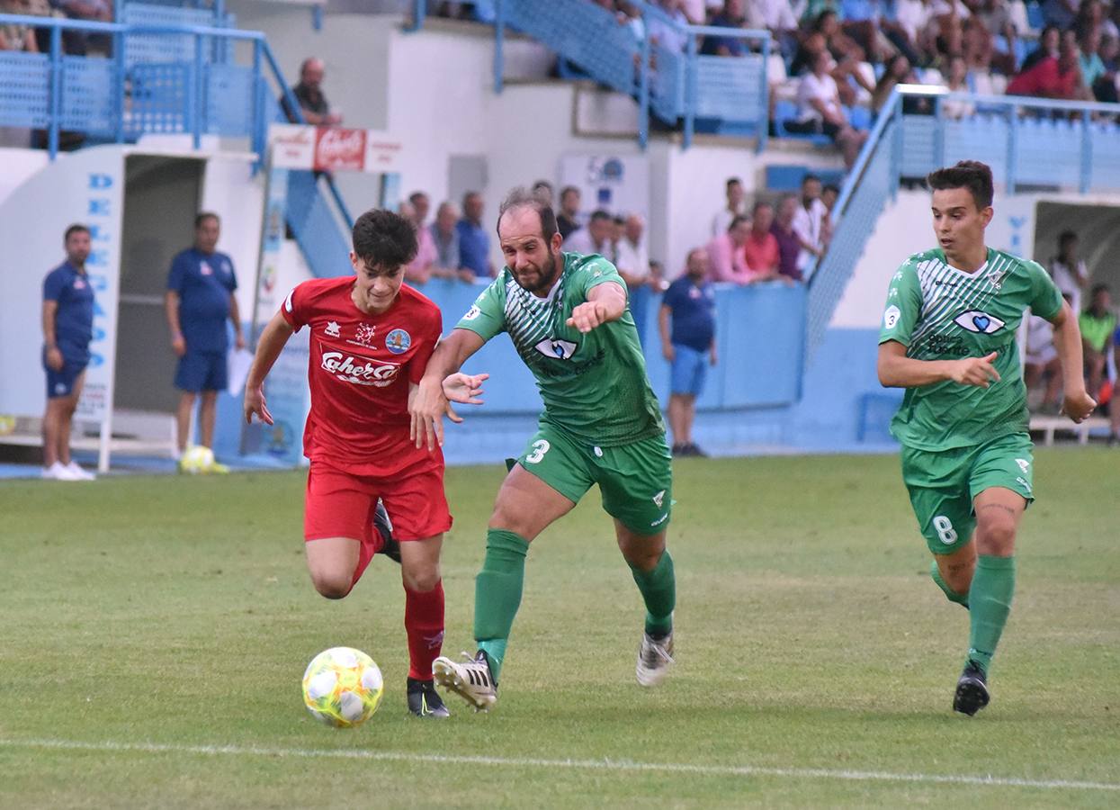 El Coria se estrelló con el portero Dani Prada