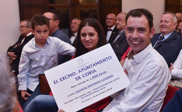 Bases para optar al Premio al mejor Deportista local absoluto y de menor edad