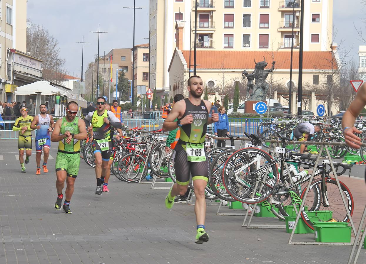 Miguel Blanco del Triatlón Don Benito ganador del primer Duatlón Sprint 'Ciudad de Coria'
