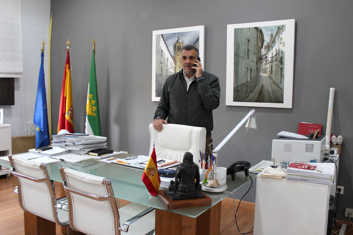 El Ayuntamiento ofrecerá ayuda económica a los empresarios y autónomos de la ciudad
