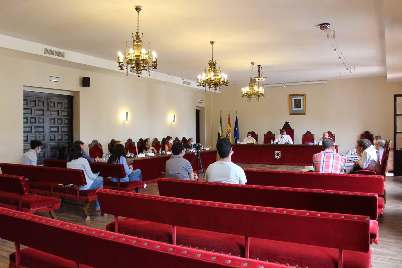 El pleno aprueba por unanimidad la modificación del reglamento de las Fiestas de San Juan