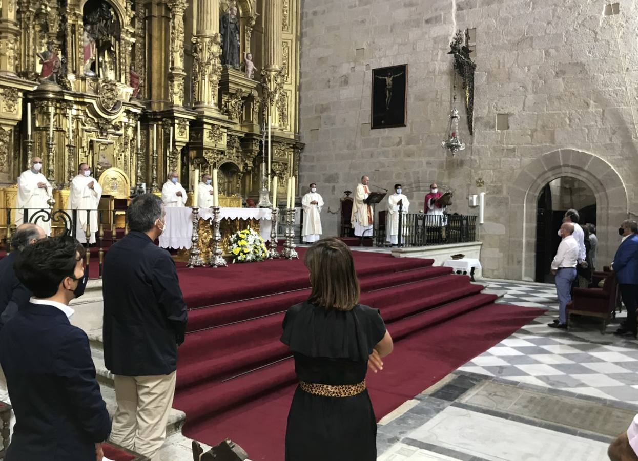 El Cabildo Catedral organizó una visita guiada y presentación de las obras de la Catedral