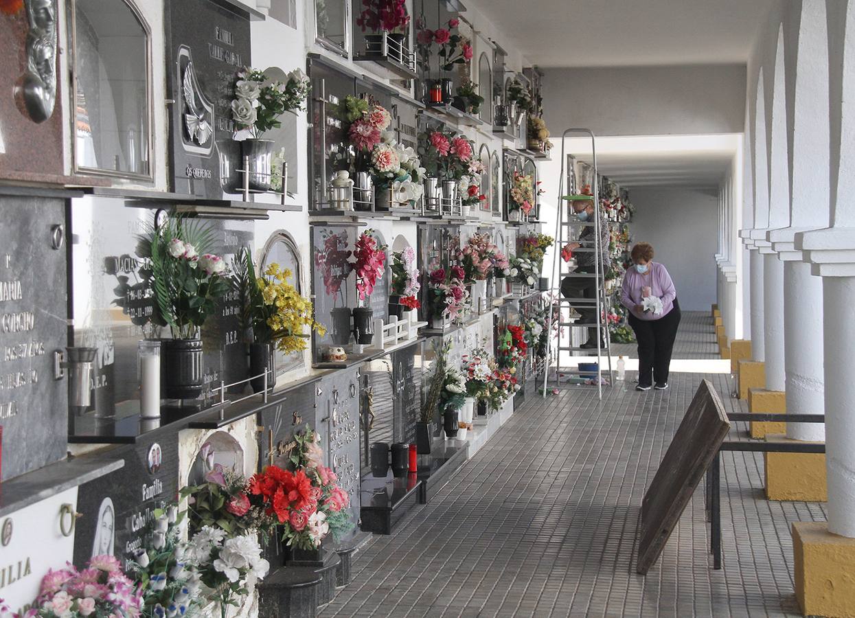 El Ayuntamiento negocia la compra de terrenos colindantes para ampliar el cementerio