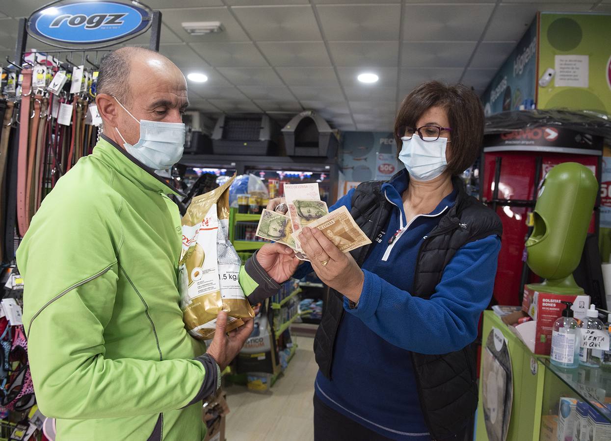 Más de un millón de pesetas se ha gastado en la campaña 'Coria vuelve a la peseta'