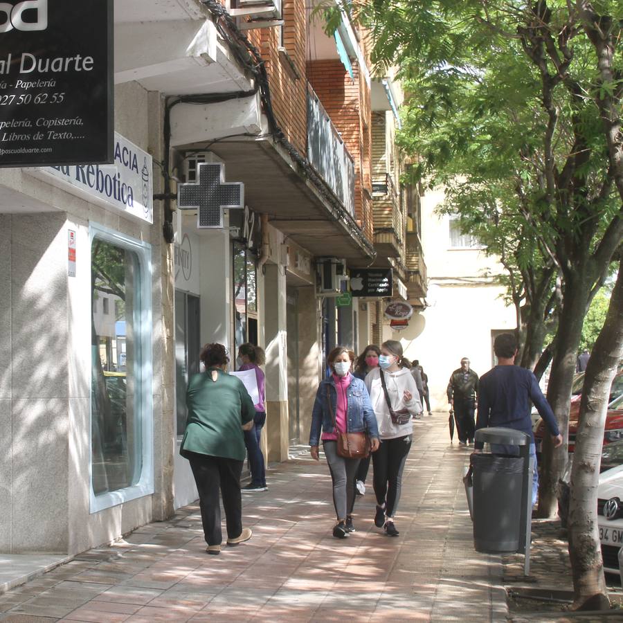 Coria presenta una jornada dentro de la normalidad en el primer día de cierre de la hostelería y comercio
