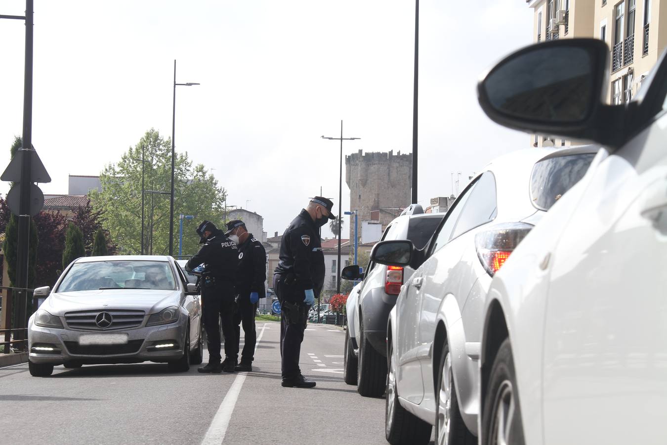 La Policía Local colabora con la DGT en la campaña de vigilancia de autobuses y camiones