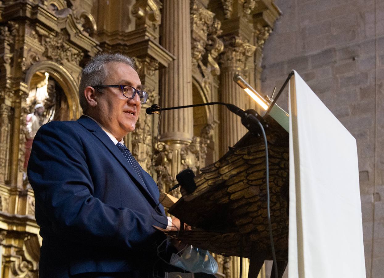 Documentado y emotivo pregón de Óscar García Ballestero