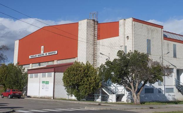 A partir de la próxima semana el ascensor del Pabellón de Deportes podrá ser utilizado