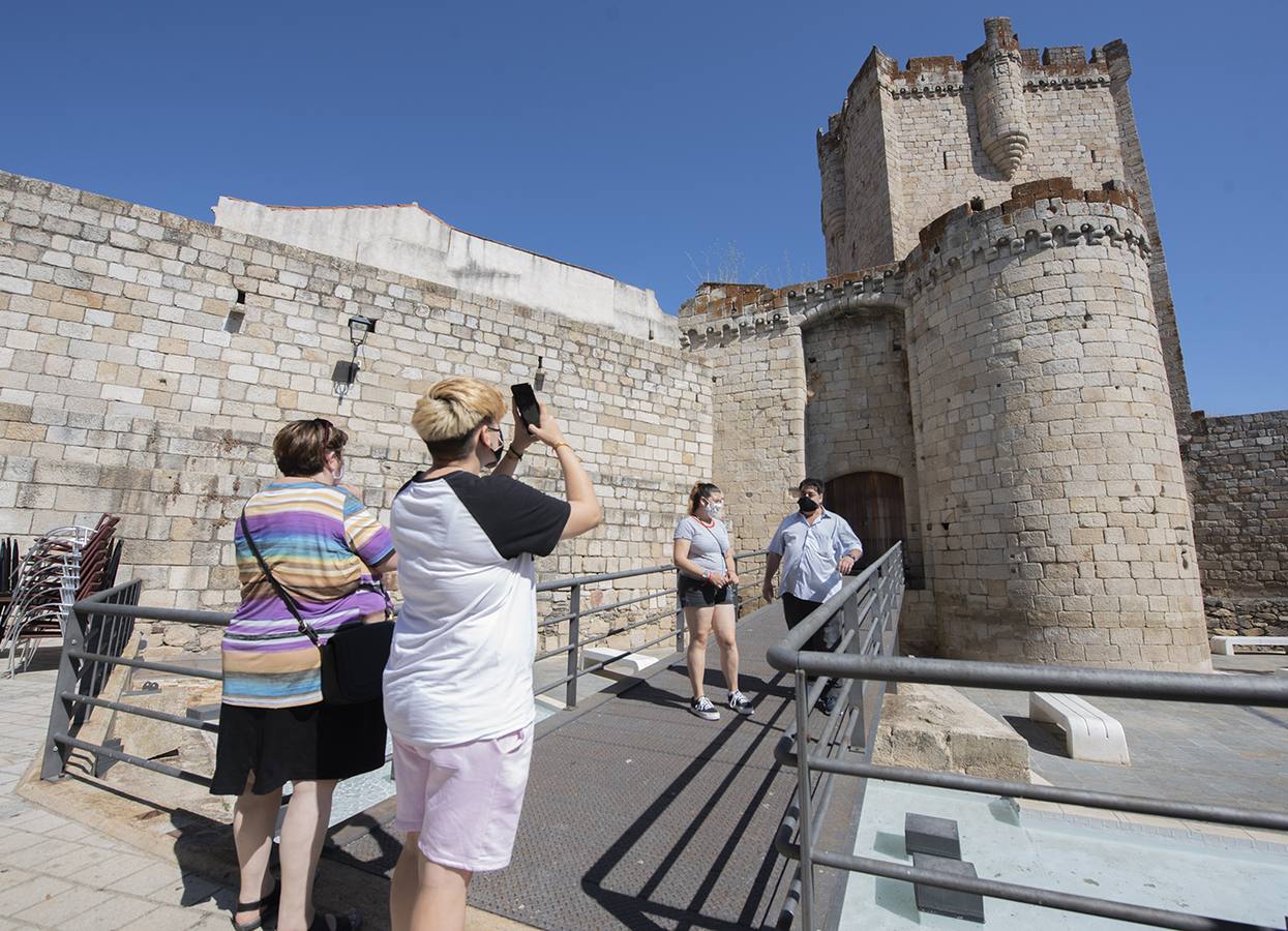 La ciudad de Coria registra un mayor número de turistas durante el puente del Pilar