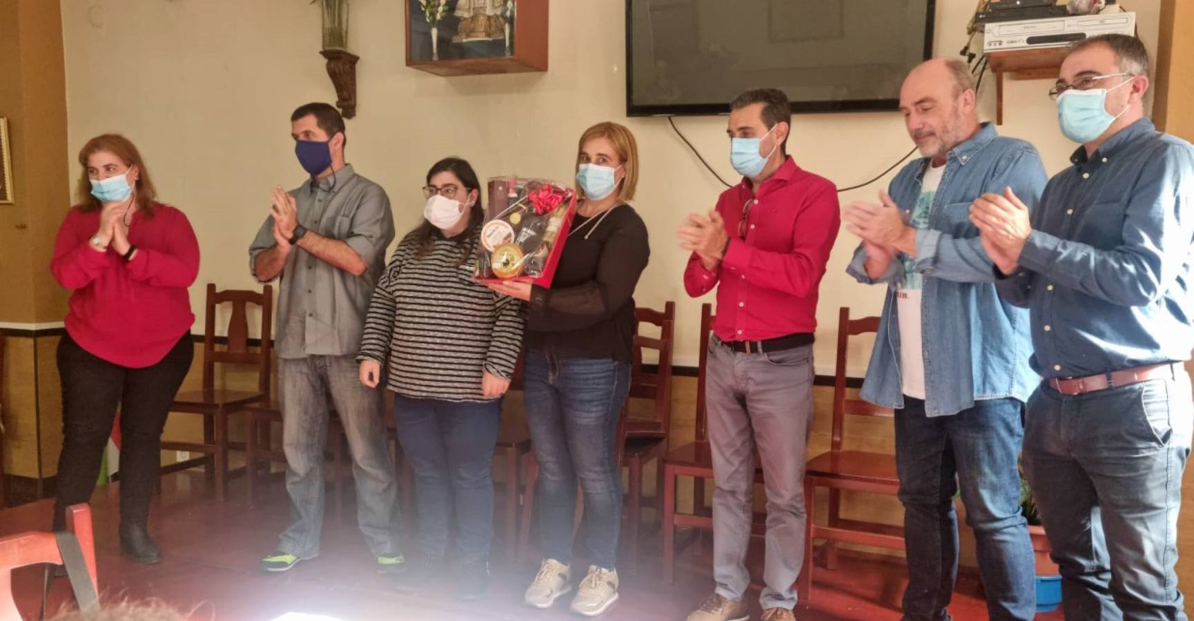 Reunión de la Asociación de Hermanamientos con la directiva del Hogar Extremeño de Astrabudua