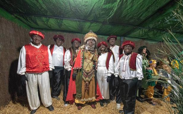 Los Reyes Magos recibirán a los niños de Coria en el Pabellón Municipal de Deportes