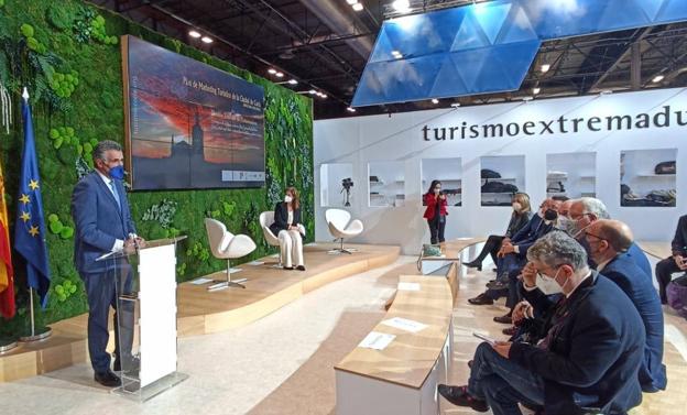 Coria lleva a Fitur el Plan de Marketing Turístico de la ciudad