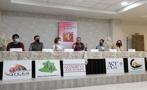 ASECOC acerca la reforma laboral a asociados y clientes de las asesorías