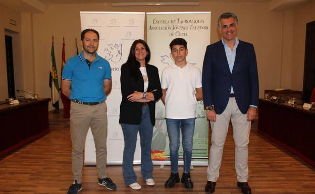 La Asociación de Jóvenes Taurinos de Coria donará el novillo del 28 de junio