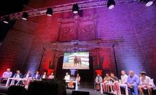 Gran afluencia de público en la presentación oficial de San Juan 2022