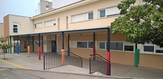 Un aula del colegio Zurbarán inicia la cuarentena tras detectarse un positivo