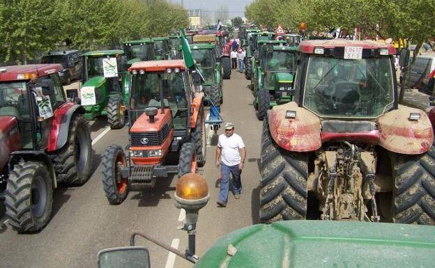 La Unión Extremadura anuncia una tractorada para la inauguración de Agroexpo