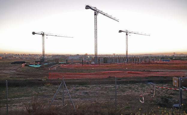 El SES mantiene que el primer módulo del nuevo hospital se acabará el año que viene
