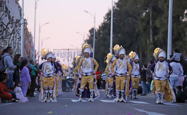 Themba celebra este domingo su ensayo solidario del carnaval