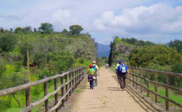 El Torviscal recibe este sábado una ruta turística desde Villanueva de la Serena