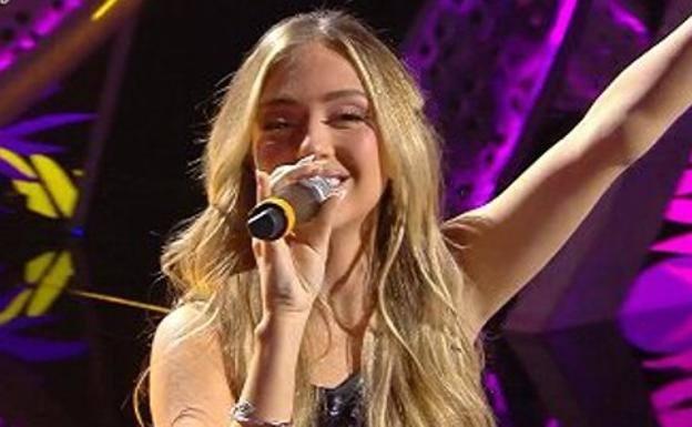 Ana Mena actúa esta noche en la plaza de toros