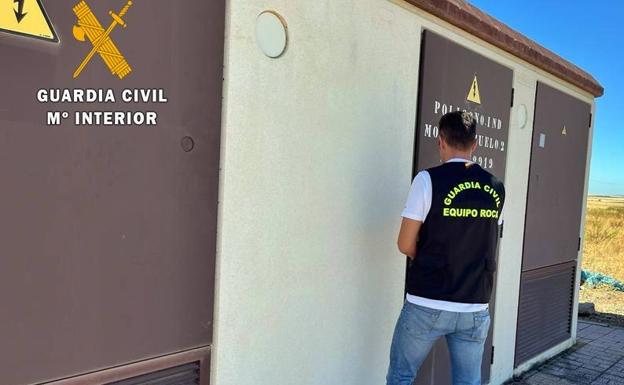 La Guardia Civil investiga a dos vecinos de Don Benito por más de una docena de robos de cable de cobre