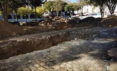 Encuentran restos óseos en las obras de la plaza de España