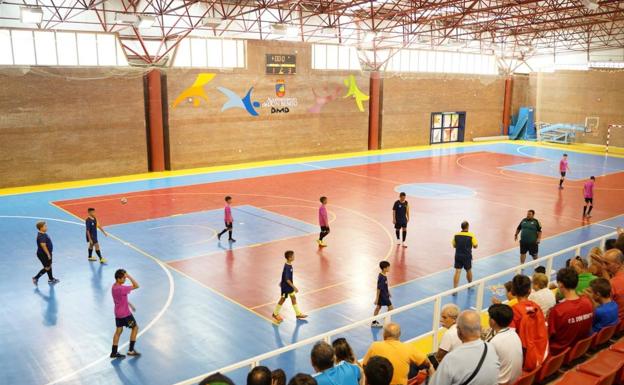El colegio Claret llega a un acuerdo para el uso de las instalaciones deportivas