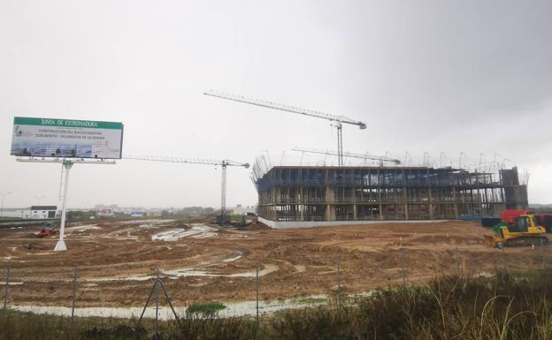 La construcción del hospital centra el último pleno