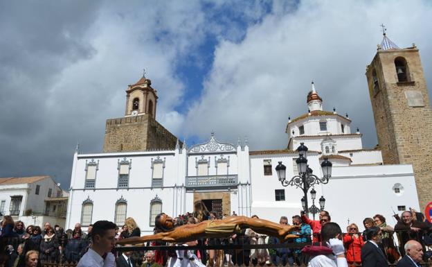 II Festival Benéfico Solidario Santísimo Cristo del Perdón