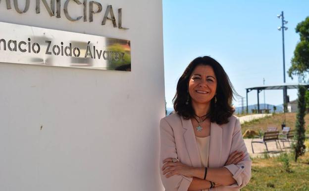 Tina Rodríguez anuncia su candidatura a la reelección al frente de Fregenal de la Sierra