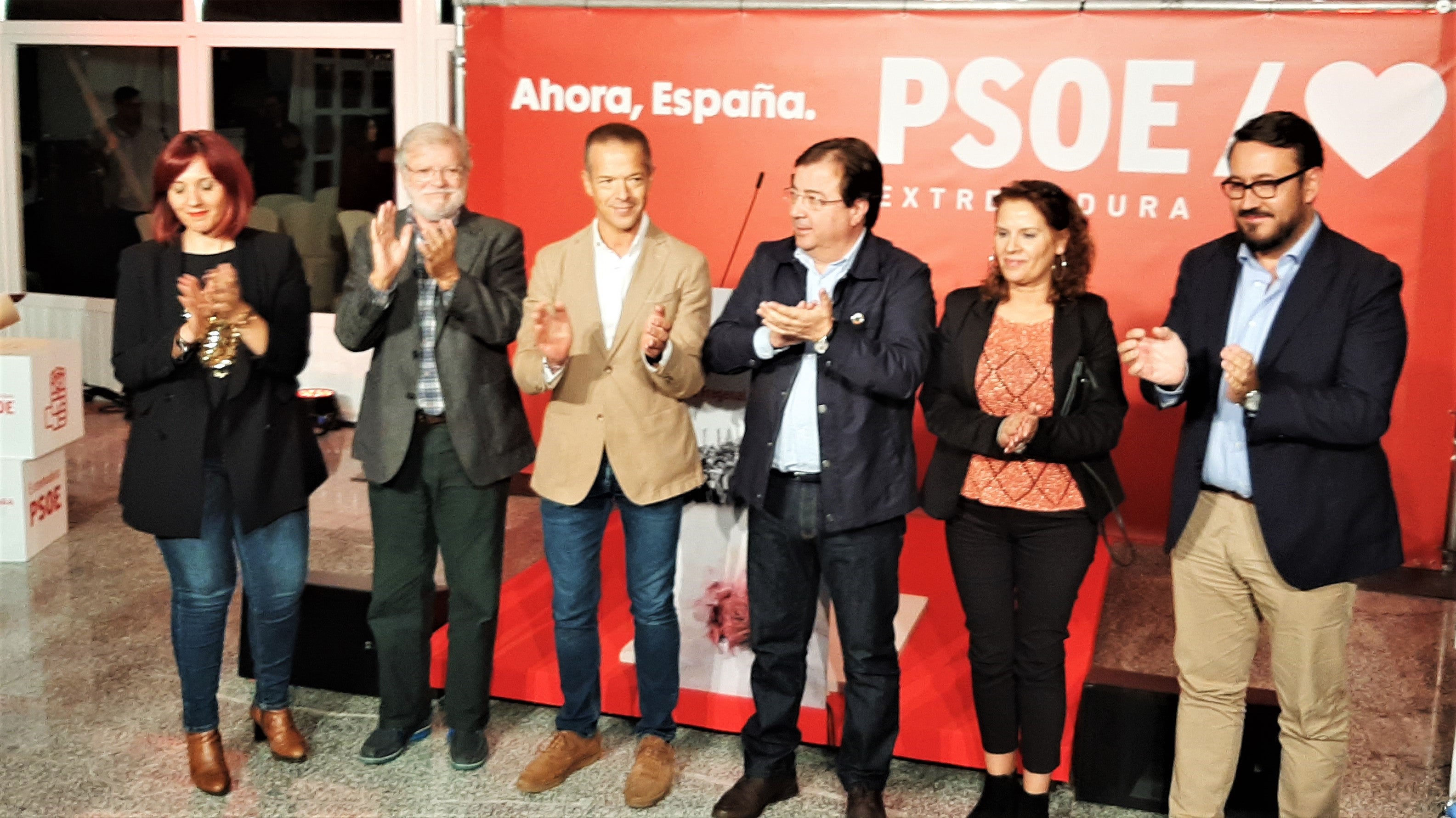 El complejo Mallorca acogió una cita muy destacada para los afiliados al PSOE en Fregenal