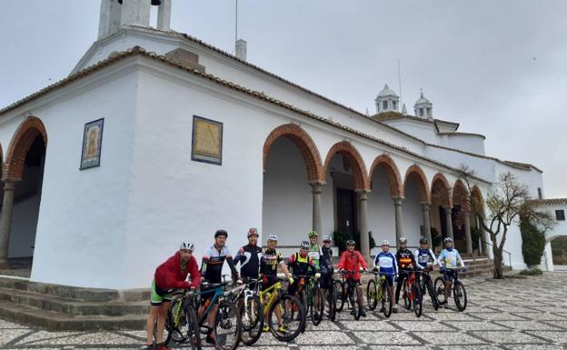 Desde Fregenal hasta Guadalupe en bicicleta de montaña