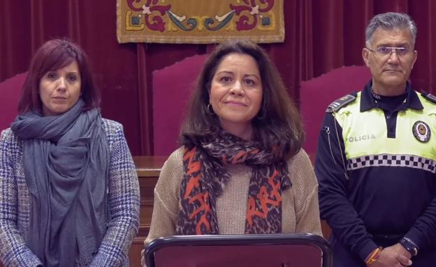 La alcaldesa de Fregenal recuerda la prohibición de viajar a segundas residencias