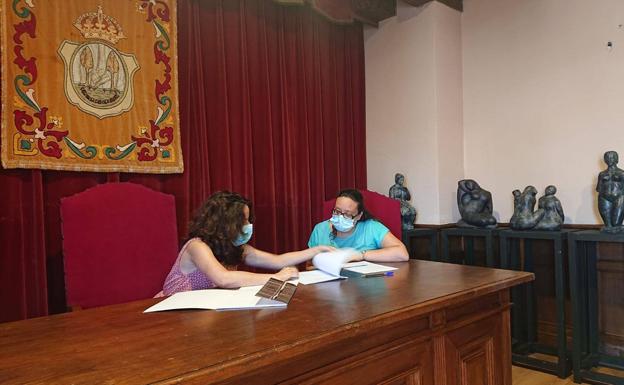La Junta de Extremadura completa el proceso de adjudicación de tres viviendas públicas vacantes