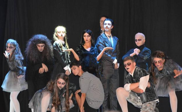La comedia terrorífica de los Addams llega a Higuera la Real