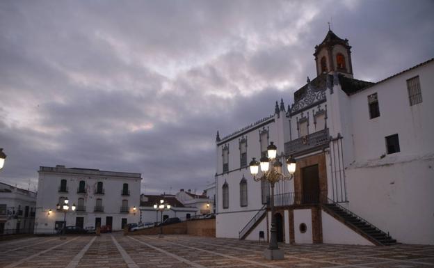 El cisne negro que quiso matar al rinoceronte gris