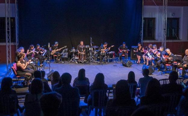 Copla y flamenco aunarán su arte el 2 y 3 de agosto en el espacio 'Noches en la Sierra' de Festisierra