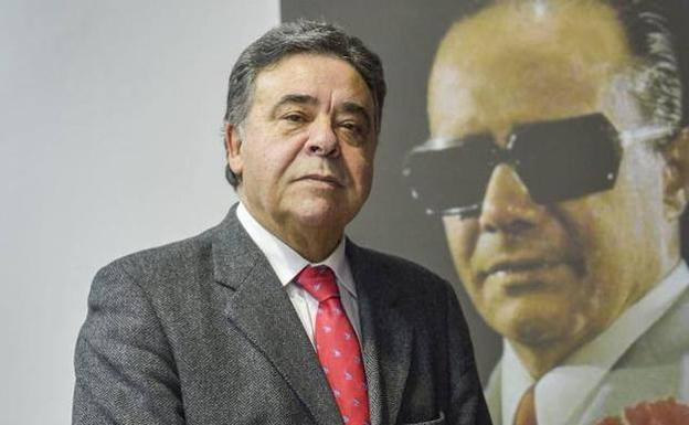 El fuentecanteño Francisco Zambrano reedita 'Vida y obra de Porrina de Badajoz'