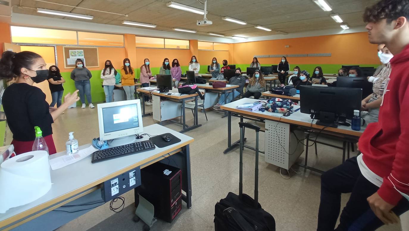 El IES Alba Plata recibe el Premio Nacional de Aprendizaje-Servicio 2020