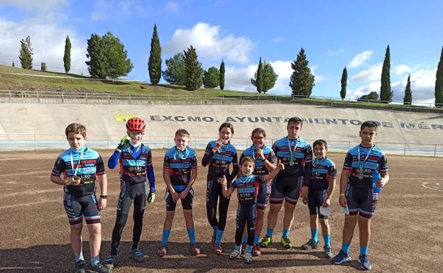 Los ciclistas de Puerto Lobo participan en la final JUDEX