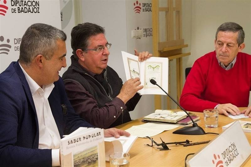 Cayetano Ibarra presentó su libro 'Crónicas de una pandemia'