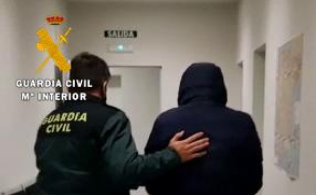 Quince detenidos como presuntos miembros de un grupo dedicado al tráfico de drogas en la zona de Fuente de Cantos
