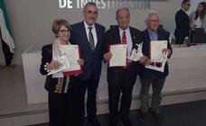 Juan Ramírez recibe el «Homenaje al maestro' de la Facultad de Educación de la Universidad de Extremadura