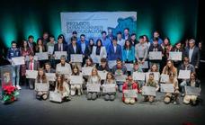 Alba Candelario del CEIP Francisco Zurbarán una de las galardonadas en los Premios Extraordinarios de Educación Primaria