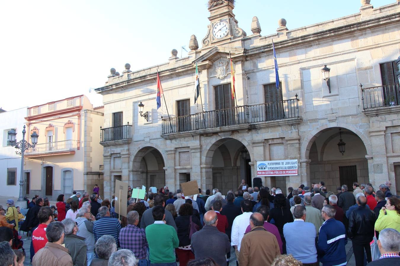 Los jubilados y pensionistas llaman a la concentración esta tarde a las 18.00 horas