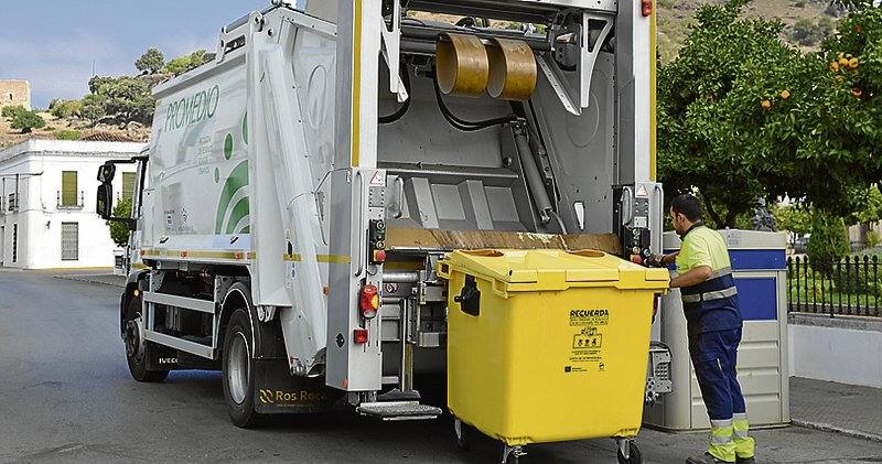 Promedio recuerda el uso de tres bolsas de basura en los hogares con casos positivos o en cuarentena