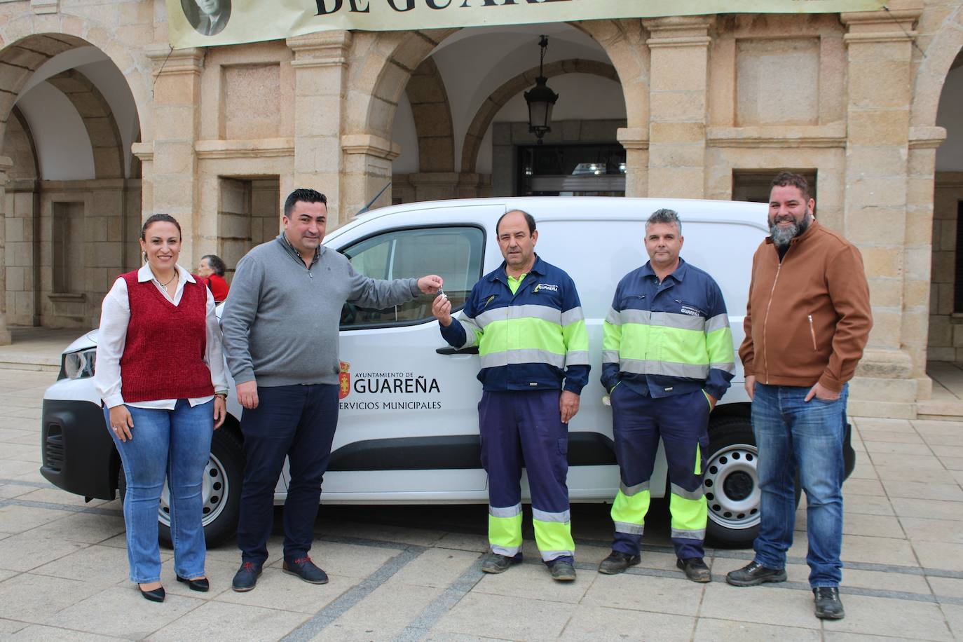 Otro nuevo vehículo eléctrico para uso municipal