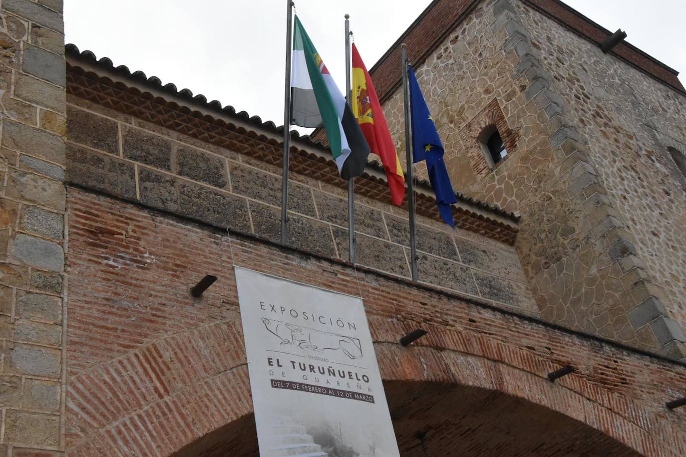 Inaugurada la exposición con piezas del Turuñuelo en el Museo Arqueológico de Badajoz